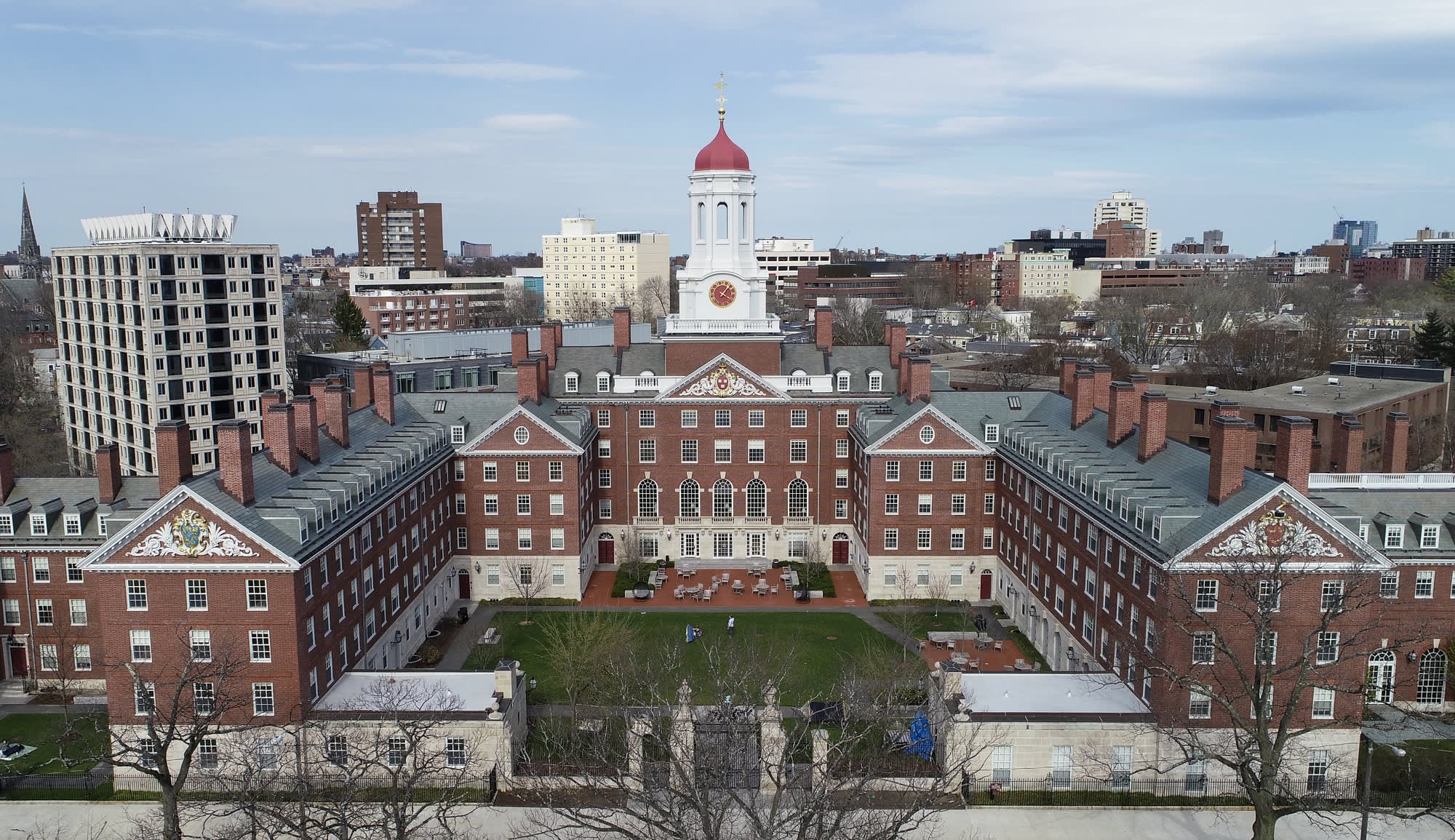 106604493 1594057373282harvarduniversitysdunsterhouseincambridgema